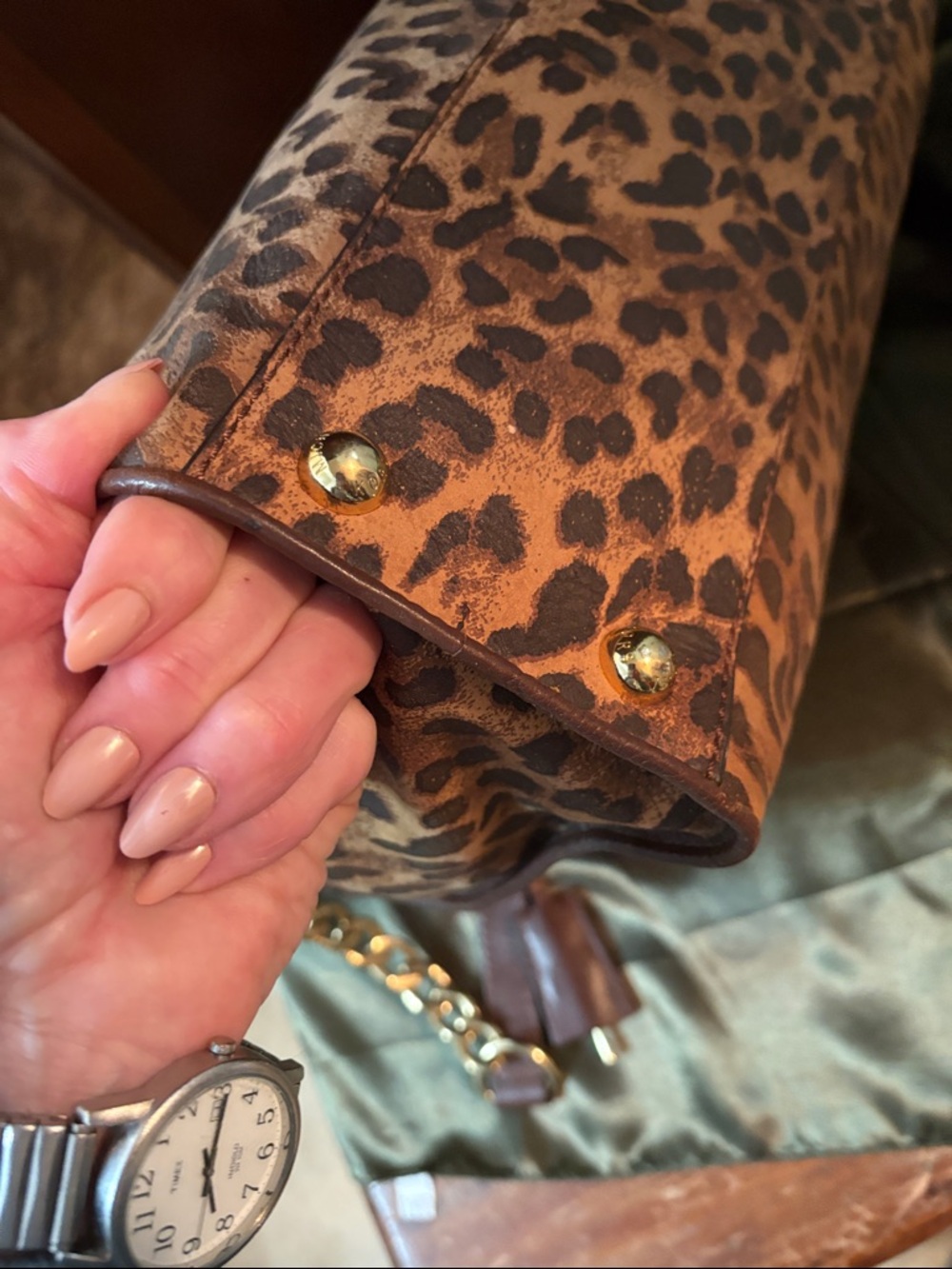 Michael Kors Large Hamilton Traveler Leopard Print Tote in Brown and Gold - Picture 10 of 13